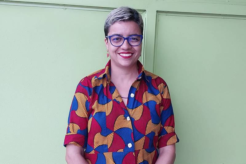 Evileny Gonçalves, professora de língua portugues