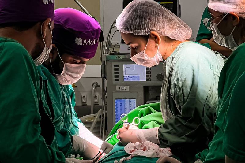 Com Mutirão Outubro Rosa, HOL realiza cirurgias de reconstrução mamária em pacientes oncológicas
