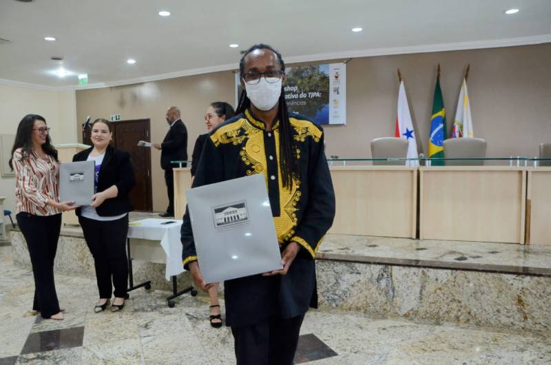 Mário Augusto Assessor de convivência Escolar.