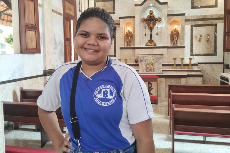 Yuliara Santos - estudante 