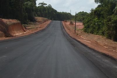 notícia: Em fase final de obras, Rodovia Perna Leste recebe últimos metros de asfalto