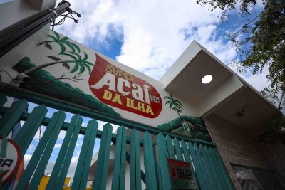 galeria: Entrega de kits para batedores de açaí de Belém
