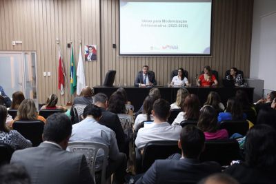 notícia: PGE apresenta projetos de modernização administrativa em reunião de procuradores 