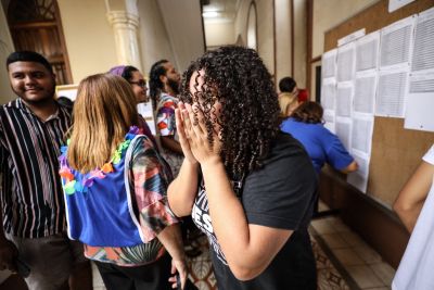 notícia: Emoção e gritos de alegria marcam  o resultado do Prosel 2023 da Uepa