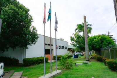 notícia: Detran realiza último leilão de 2024 com lances a partir de R$ 50 na sexta-feira (20)