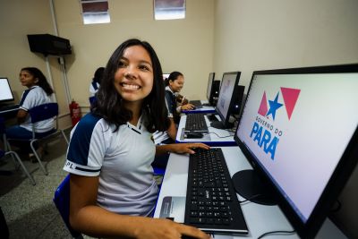 notícia: Prodepa e Seduc conectam as 100 primeiras unidades ao projeto WebEscola