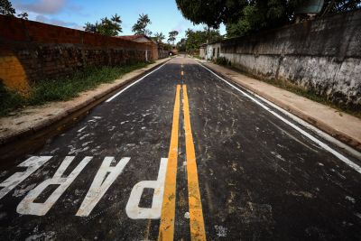 galeria: Entrega de asfalto "por todo o pará" em Outeiro