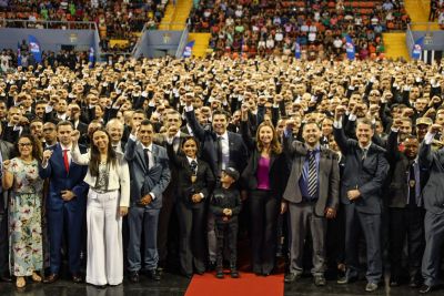 notícia: Governo do Estado empossa mais 700 Policiais Penais da Seap 