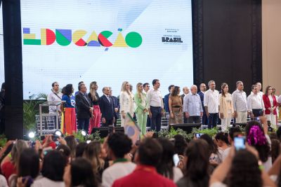notícia: Governo do Pará participa de lançamento nacional do 'Escolas de Tempo Integral' 