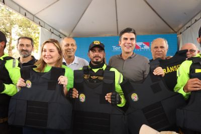 notícia: Estado entrega coletes balísticos para segurança pública municipal em Capanema