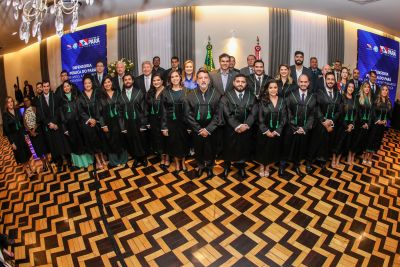 notícia: Defensoria Pública homenageia governador, expande atuação e amplia efetivo e frota  