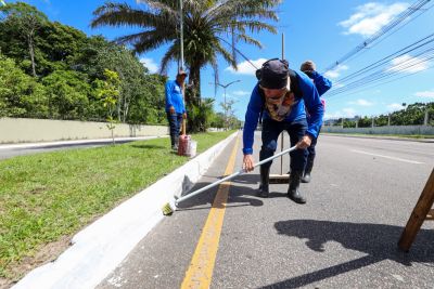 notícia: Ação de limpeza já retirou 135 toneladas de lixo em 15 dias de ação 