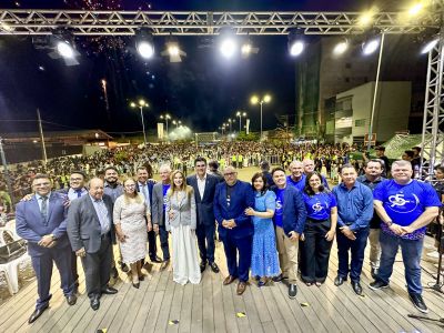 galeria: GOVERNADOR PARTICIPA DA FESTA DE 95 ANOS DA ASSEMBLÉIA DE DEUS EM SANTARÉM