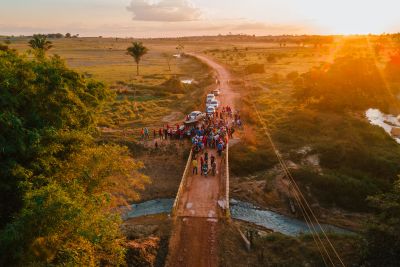 notícia: Governo do Estado entrega três pontes de concreto, em São Geraldo do Araguaia