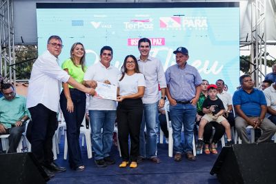 notícia: Em Dom Eliseu, mais de 60 alunos do 'Qualifica Pará' recebem certificados