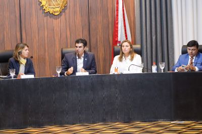 notícia: Estado discute oportunidades de investimento com um dos maiores bancos da Europa