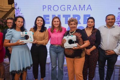 notícia: Governo do Estado promove entrega de benefícios habitacionais e acesso a linhas de crédito
