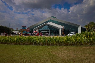galeria: Mala sem Fundo - Heliana Barriga
