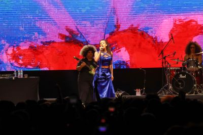 galeria: Show de Linn da Quebrada encerra o terceiro dia da Feira Pan-Amazônica do Livro e das Multivozes
