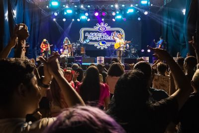 galeria: Show  Arraial do Pavulagem Feira do Livro