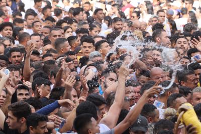 notícia: Companhia de Saneamento do Pará vai entregar 50 mil copos de água no Círio 2024