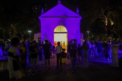 notícia: Mais de 10 mil pessoas participam de mais 'Uma Noite no Museu', em Belém