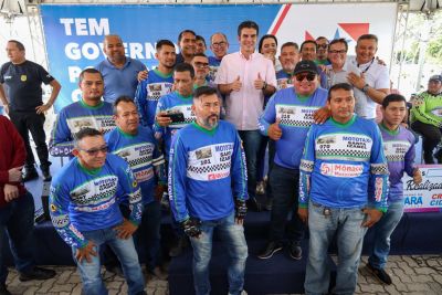 notícia: Estado entrega benefícios do “Sua Casa” e 150 motocicletas a mototaxistas de oito municípios