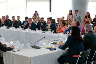 notícia: Estado participa da primeira reunião do Conselho da Federação criado pela União