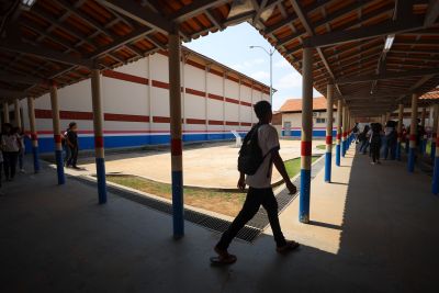 galeria: Escola Estadual de Ensino Médio Irmã Dulce em Parauapebas