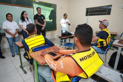 notícia: Dom Eliseu recebe Curso de Formação e Atualização de Mototaxistas do Detran