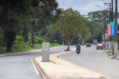 galeria: Rua Santa Fé, esquina da Estrada do Guajará, em frente à Orla de Ananindeua