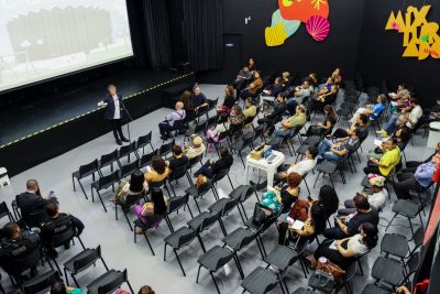 notícia:  Seminário Comunicação Não Violenta inicia nova fase do 'Territórios Pela Paz'