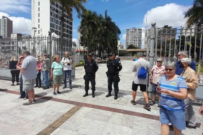 notícia: Polícia Militar garante a segurança de quase 800 turistas internacionais em Belém