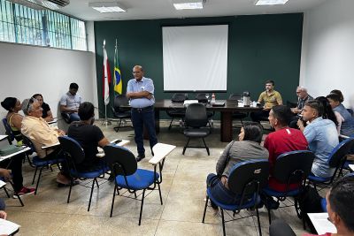 notícia: Lideranças de territórios coletivos de Portel participam de reunião com novo titular do Ideflor-Bio