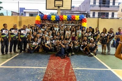 notícia: Escola Estadual Júlia Passarinho, em Cametá, bate recorde de aprovação em universidades