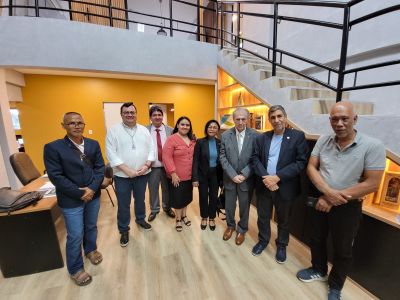 notícia: Senadora do Suriname visita o PCT Guamá para prospectar cooperações