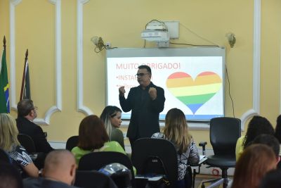 notícia: Seap capacita servidores para atender à população carcerária LGBTQIAPN+