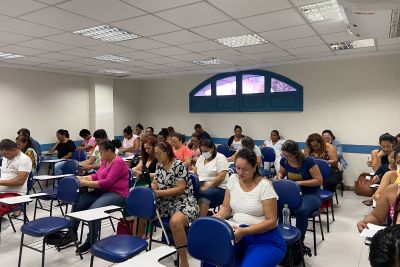notícia: Candidatos ao concurso do 'Ophir Loyola' fazem provas na Região Metropolitana de Belém