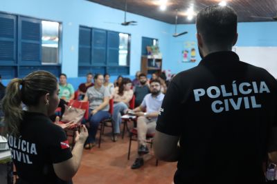 notícia: Polícia Civil promove encontro com rede de proteção a grupos vulneráveis em Tomé-Açu
