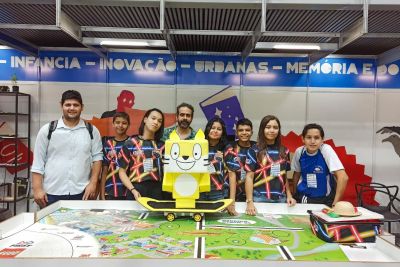 notícia: Professor da rede pública estadual é finalista do prêmio "Educador Transformador"