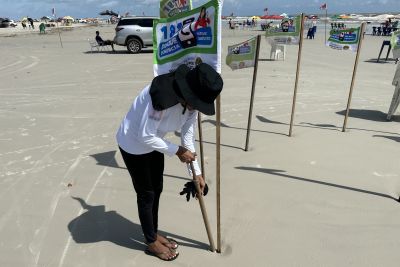 notícia: Em Salinópolis, balizamento garante fluxo seguro de veículos na praia do Atalaia