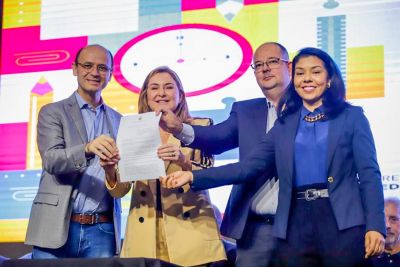 notícia: Estado, por meio da Seduc, anuncia ações de proteção social em evento com diretores