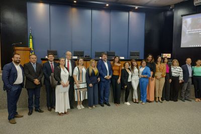 notícia: Jucepa participa de audiência pública sobre desburocratização do processo de registro de empresas           