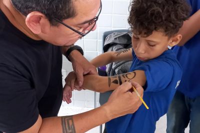 notícia: Escola da rede pública estadual promove valorização da história e cultura dos povos amazônicos