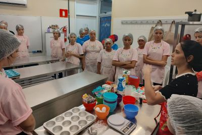 notícia: Moradoras do entorno da UsiPaz Benguí concluem curso de empreendedorismo