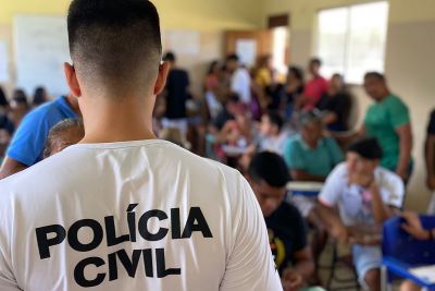 notícia: Ação da Polícia Civil garante emissão de RG para moradores de comunidades de Cametá