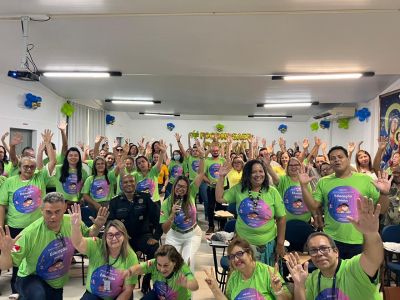 notícia: Educadores da rede estadual vão aperfeiçoar avaliação da educação básica