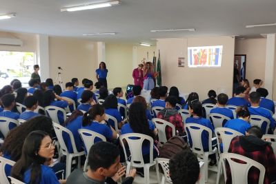 notícia: Seirdh e MPPA palestram sobre violência de gênero para alunos em escola estadual 
