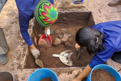 notícia: Setran garante preservação de sítios arqueológicos  em área de asfaltamento de rodovias na região do baixo Amazonas.  