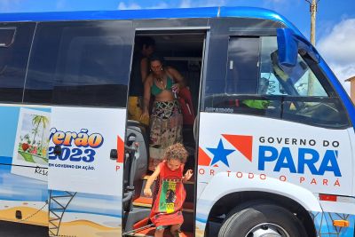 notícia: Projeto Praia à Praia do Detran garante transporte gratuito em Salinópolis